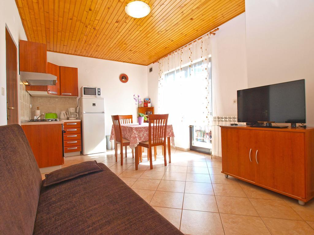 House Sandra 1430 Peresiji Eksteriør bilde